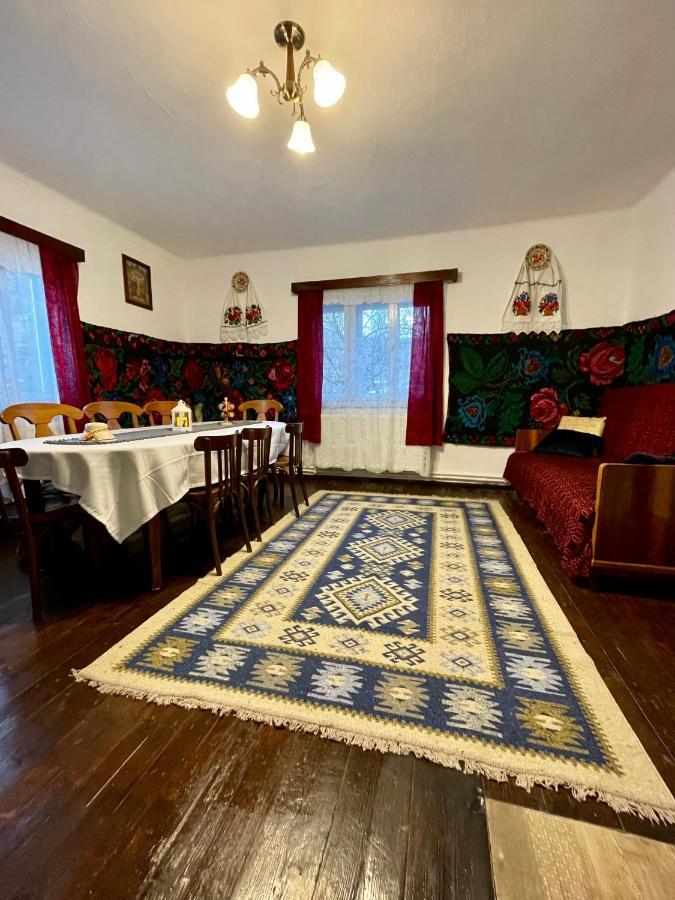 Statiunea Casa Fantana - La Poalele Muntilor -50 De Metri De Partia Olimpica 빌라 외부 사진